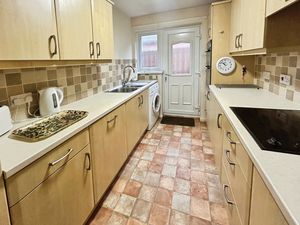 Photo 5- click for photo gallery